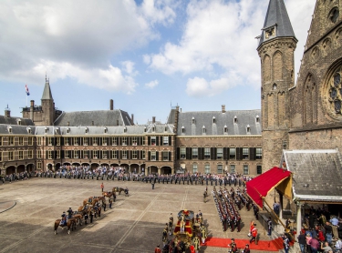 Prinsjesdag 2022: Fors(telijk)e energieprijsdaling en demping van de koopkrachtval