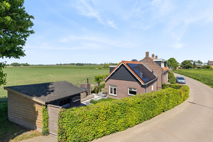 Brugdam 7, 4926 CS, Lage zwaluwe