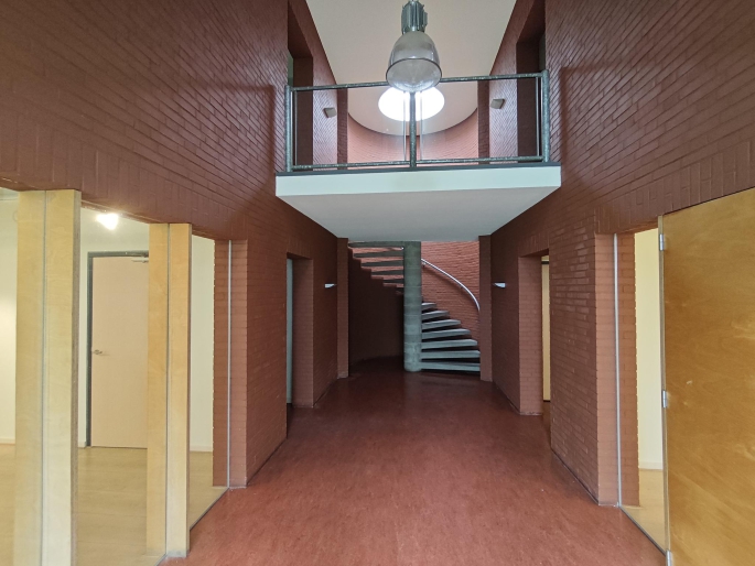 Minervum 7050, 4817 ZK, Breda
