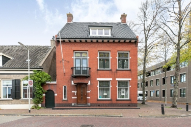 Markt 13, 4724 BK, Wouw